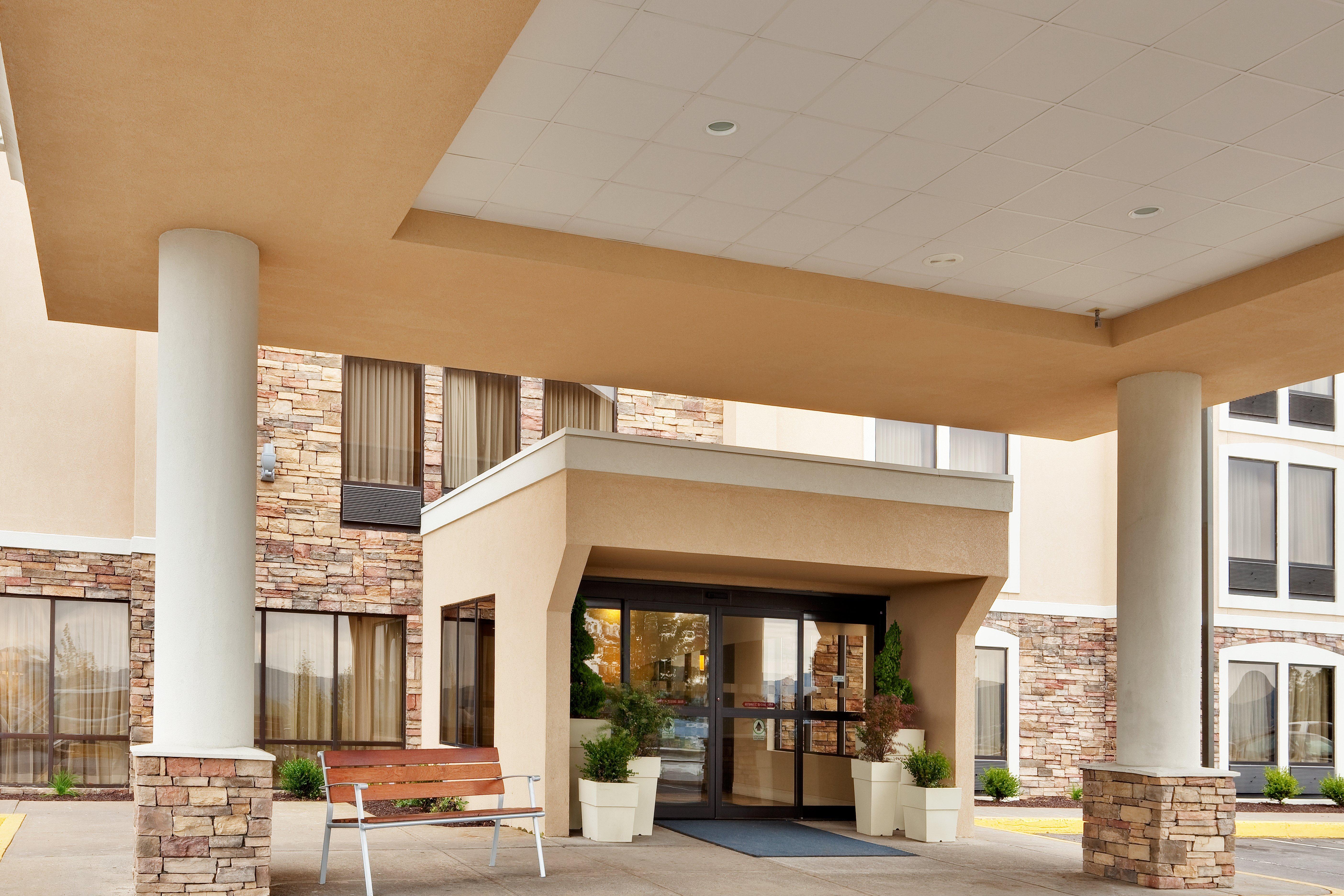 Holiday Inn Express Wilkes Barre East By Ihg Bagian luar foto