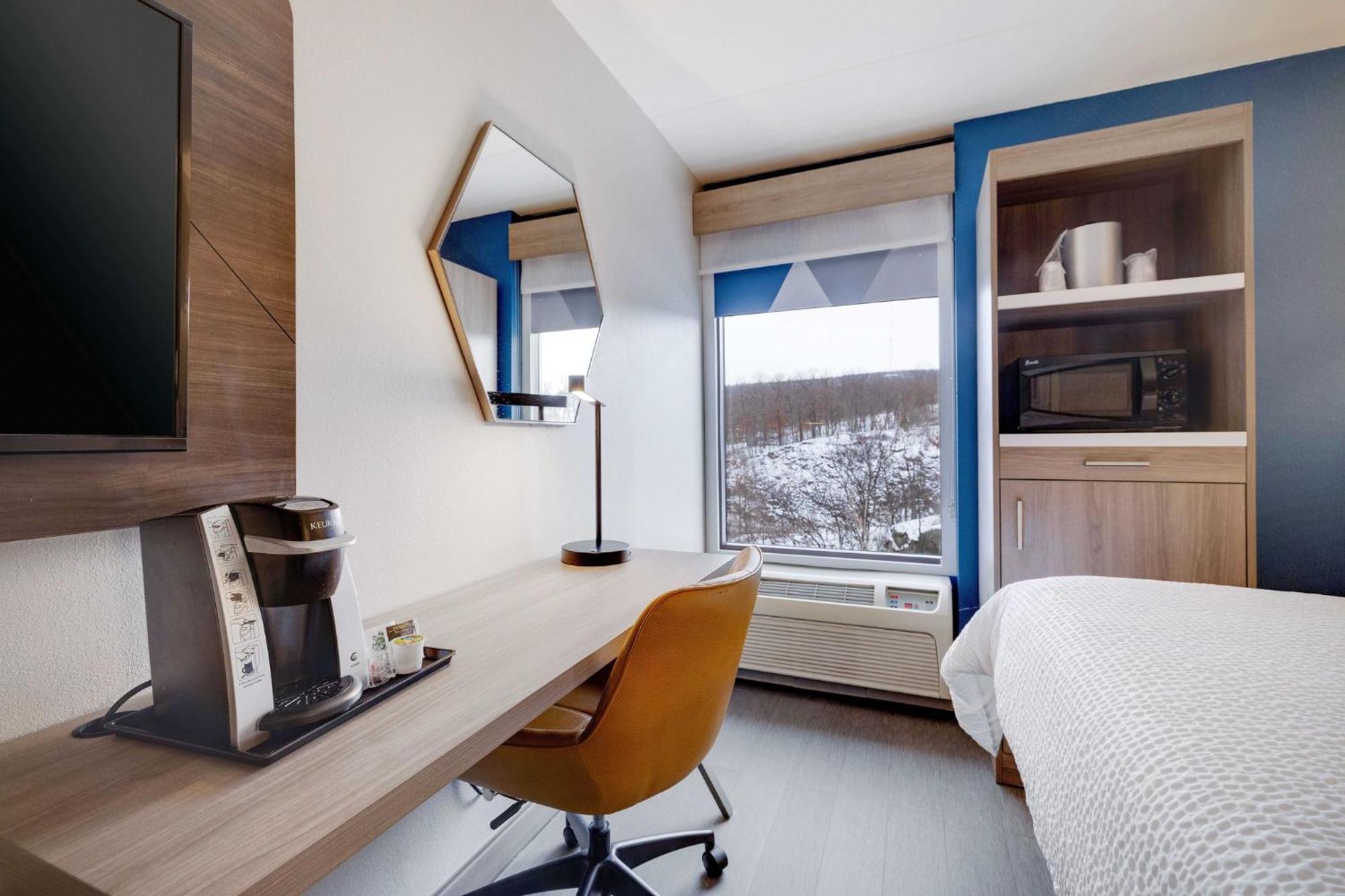 Holiday Inn Express Wilkes Barre East By Ihg Bagian luar foto