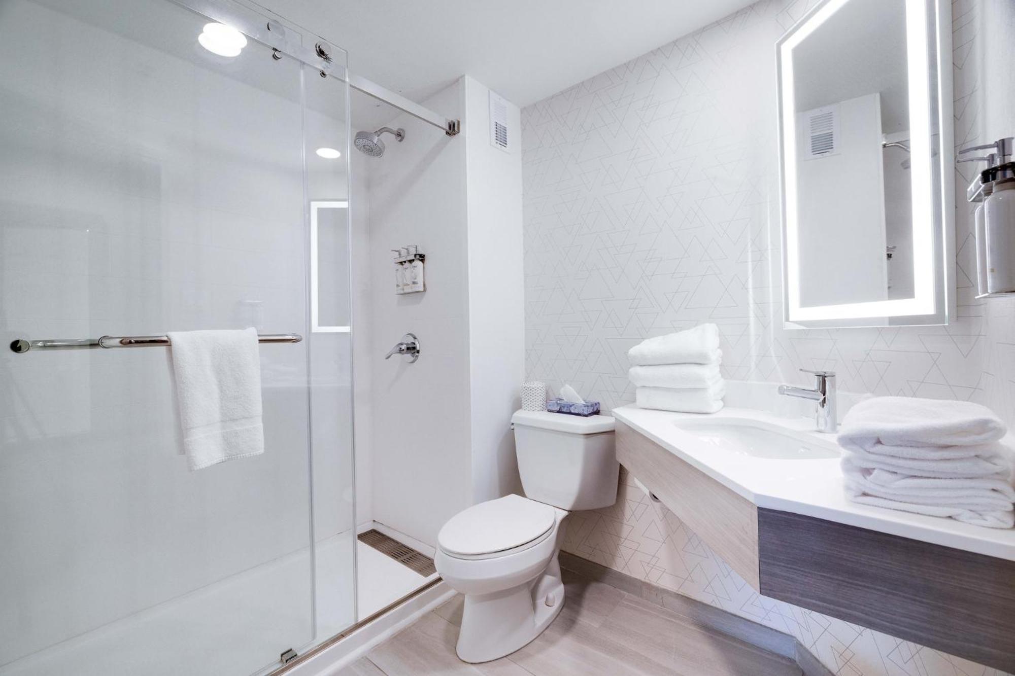 Holiday Inn Express Wilkes Barre East By Ihg Bagian luar foto